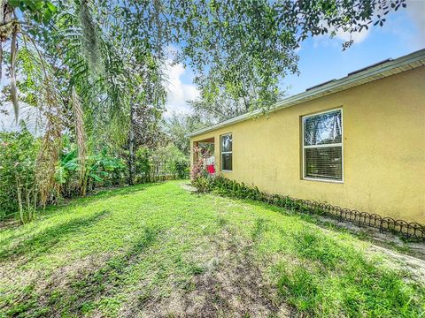 A home in WINTER HAVEN