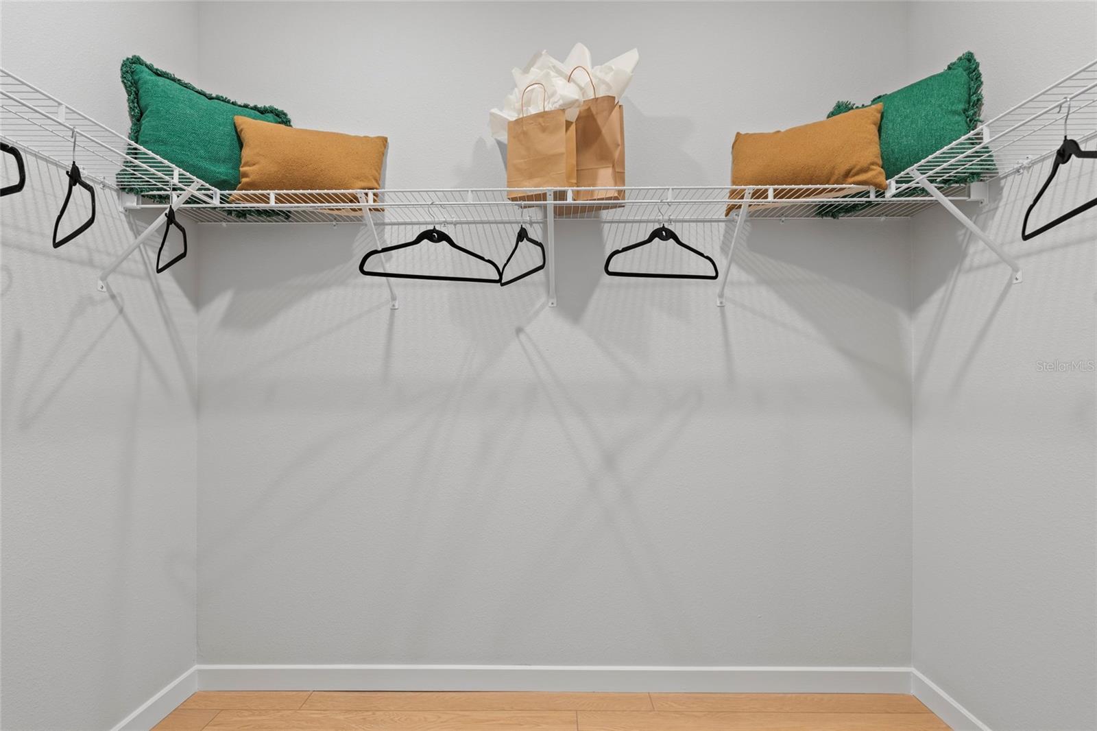 RESERVE EAST - Residential