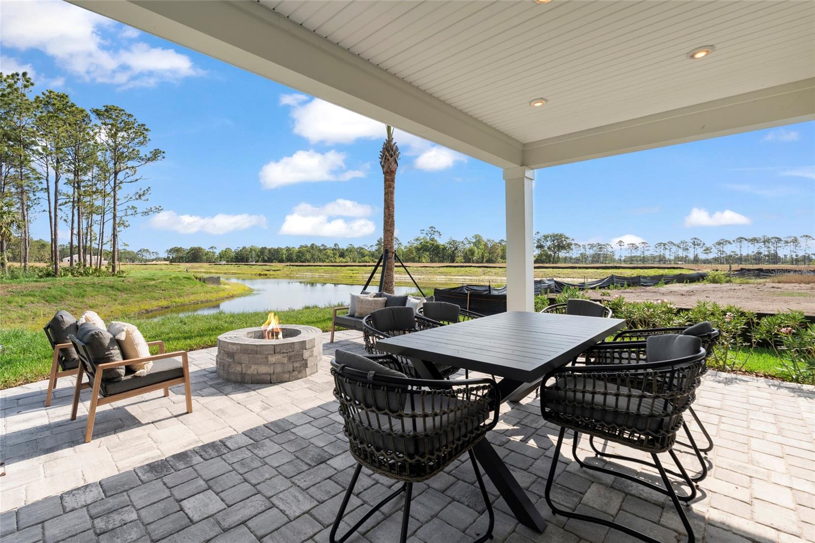 RESERVE EAST - Residential