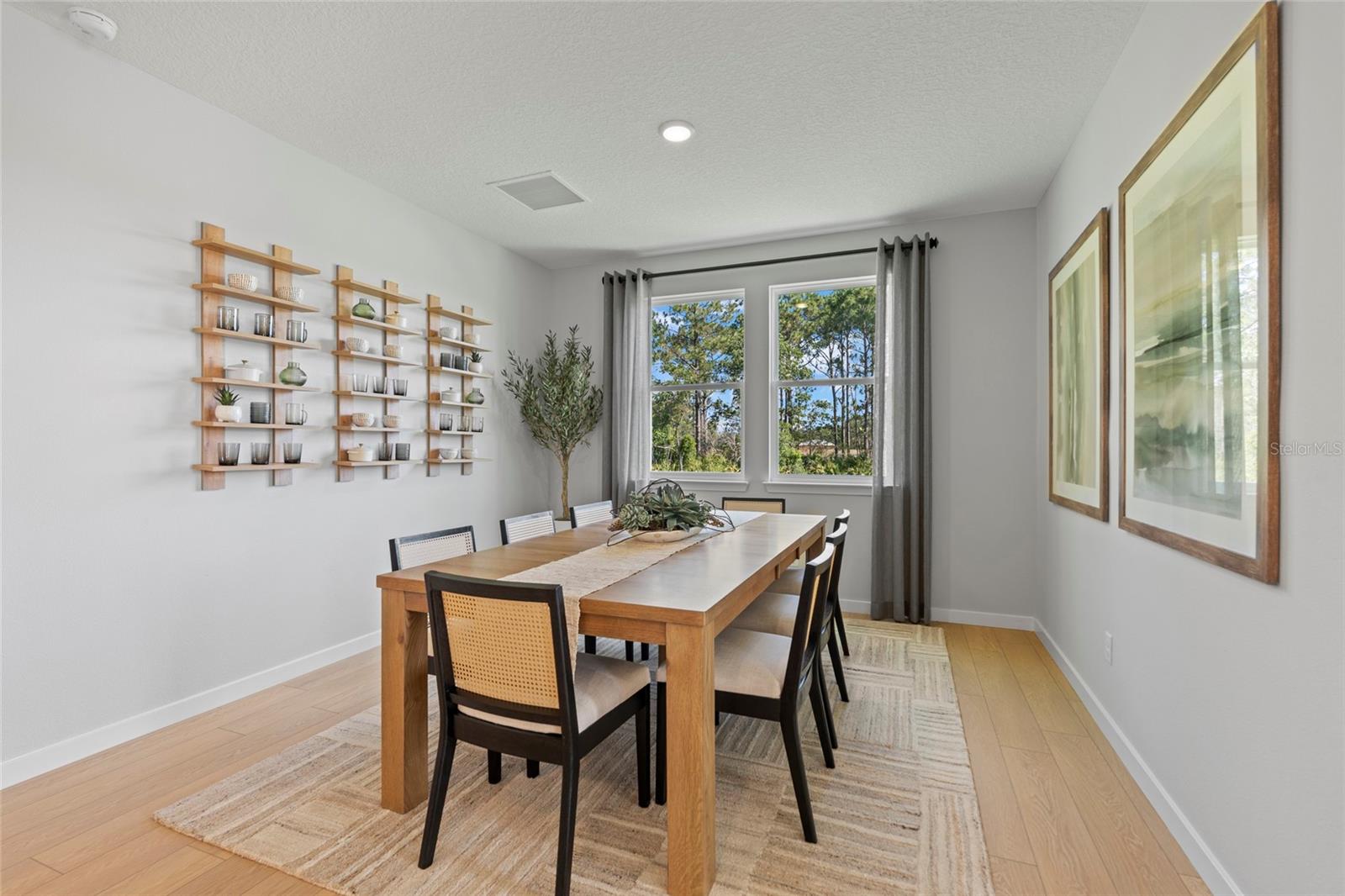 RESERVE EAST - Residential