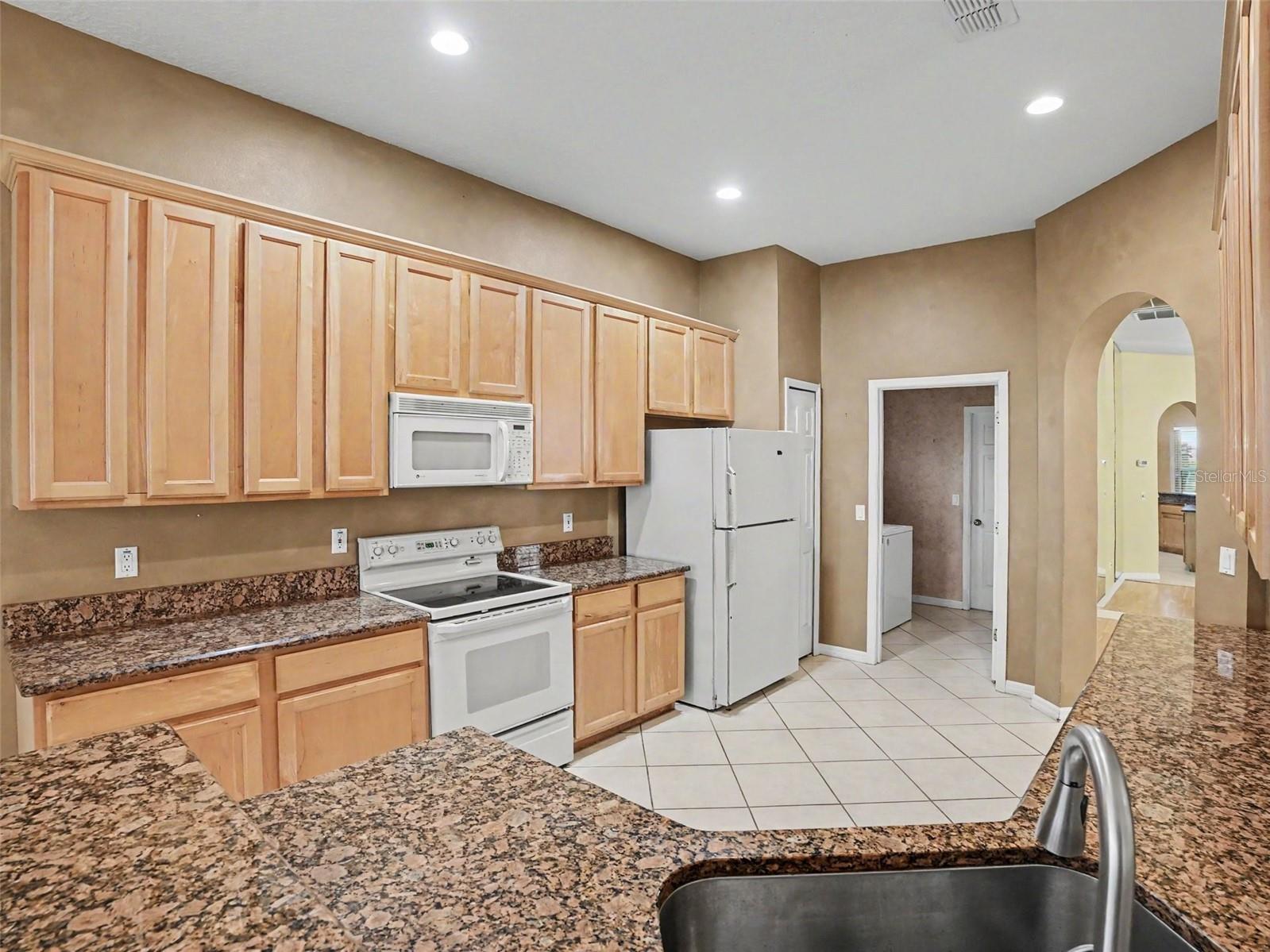 WATERSEDGE - Residential