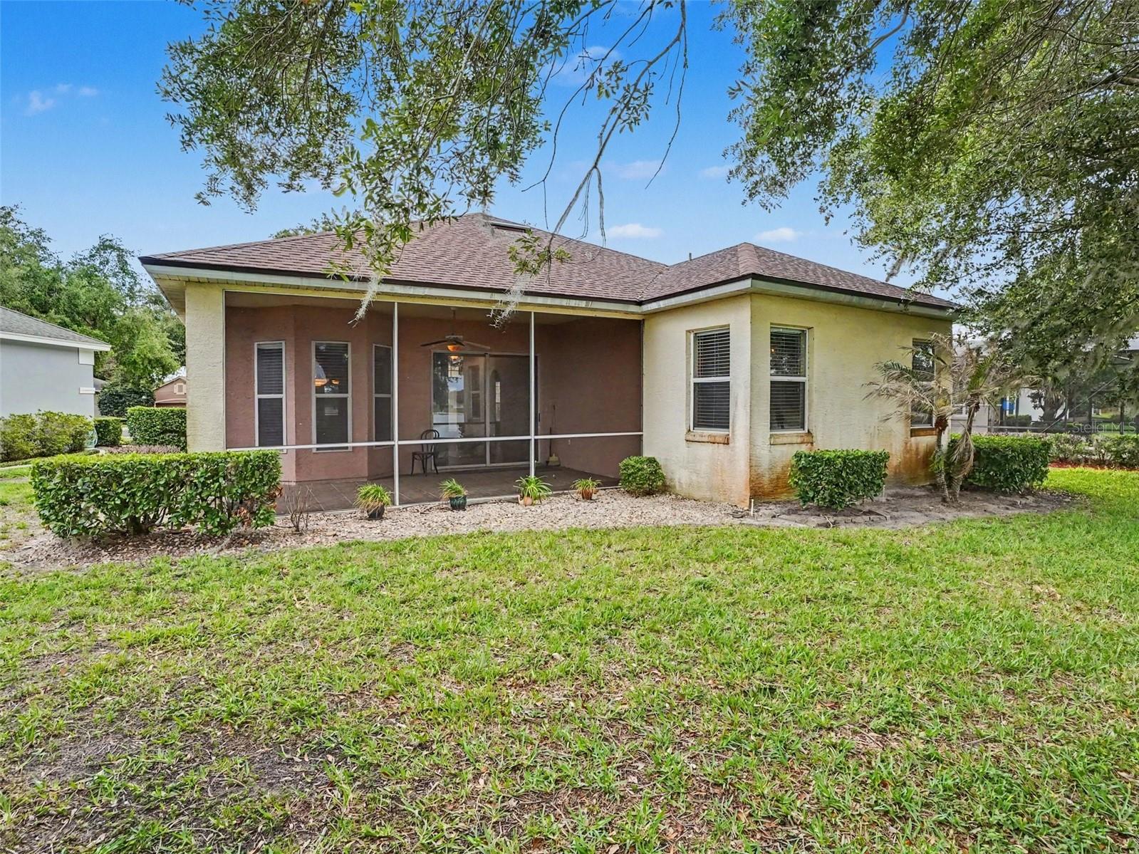 WATERSEDGE - Residential
