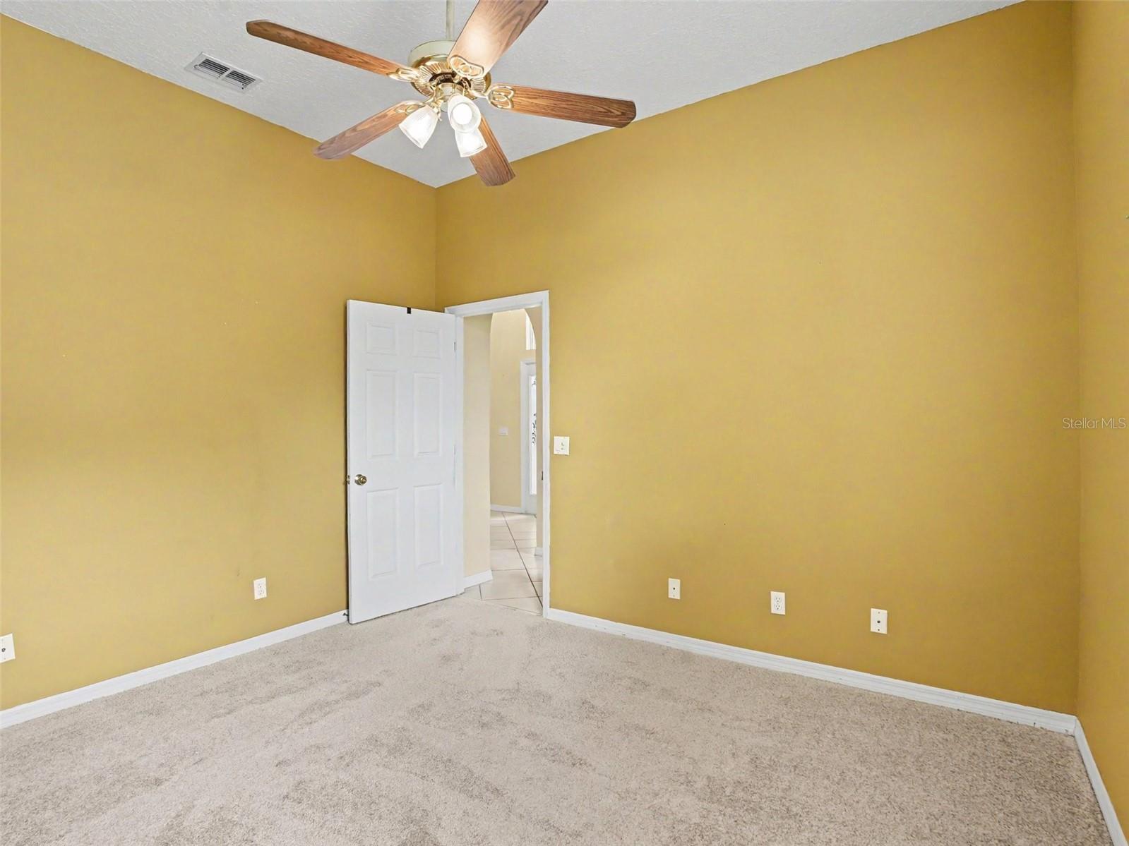WATERSEDGE - Residential