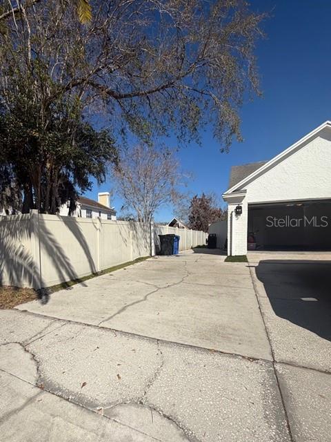 BLOOMINGDALE SEC J - Residential Lease