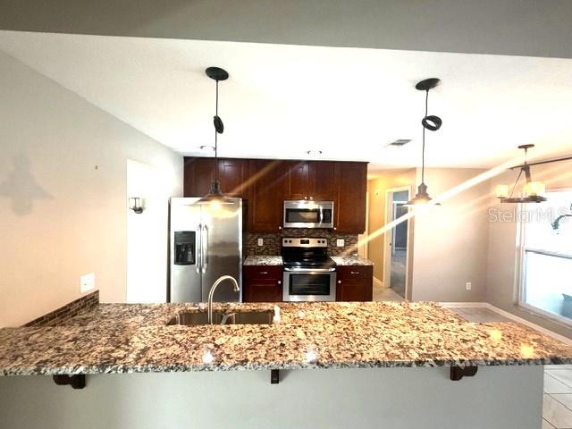 BLOOMINGDALE SEC J - Residential Lease