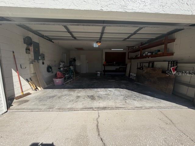 BLOOMINGDALE SEC J - Residential Lease