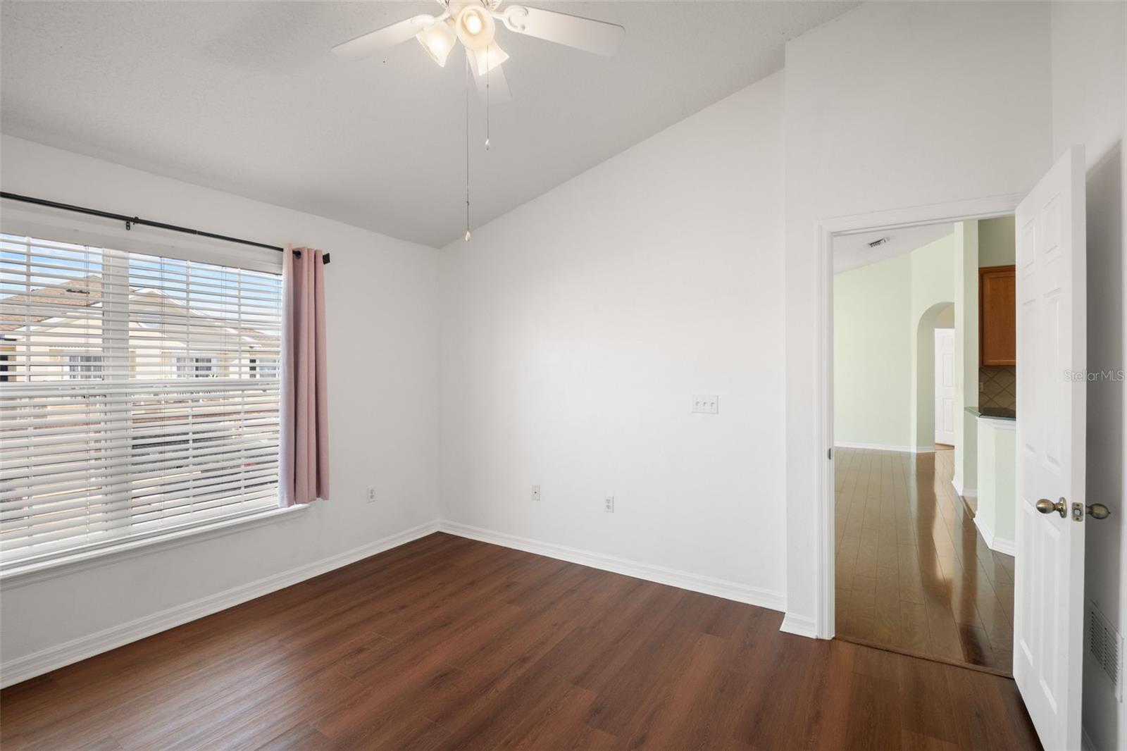 BAY BREEZE COVE - Residential