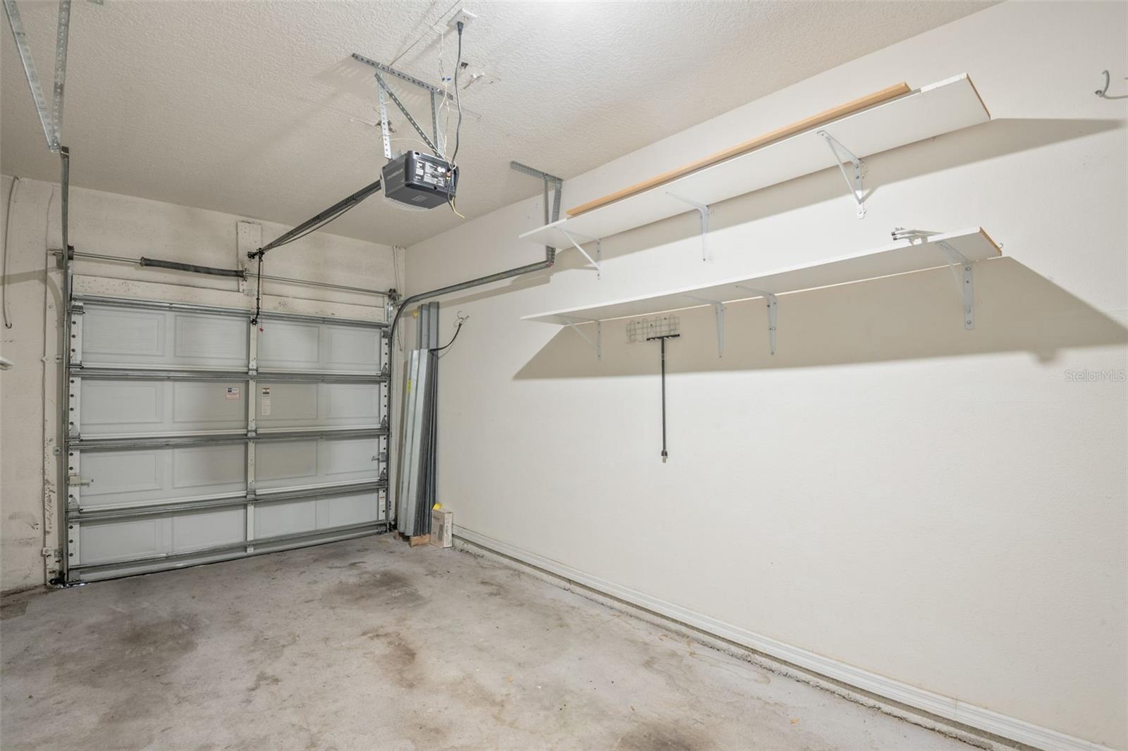 BAY BREEZE COVE - Residential