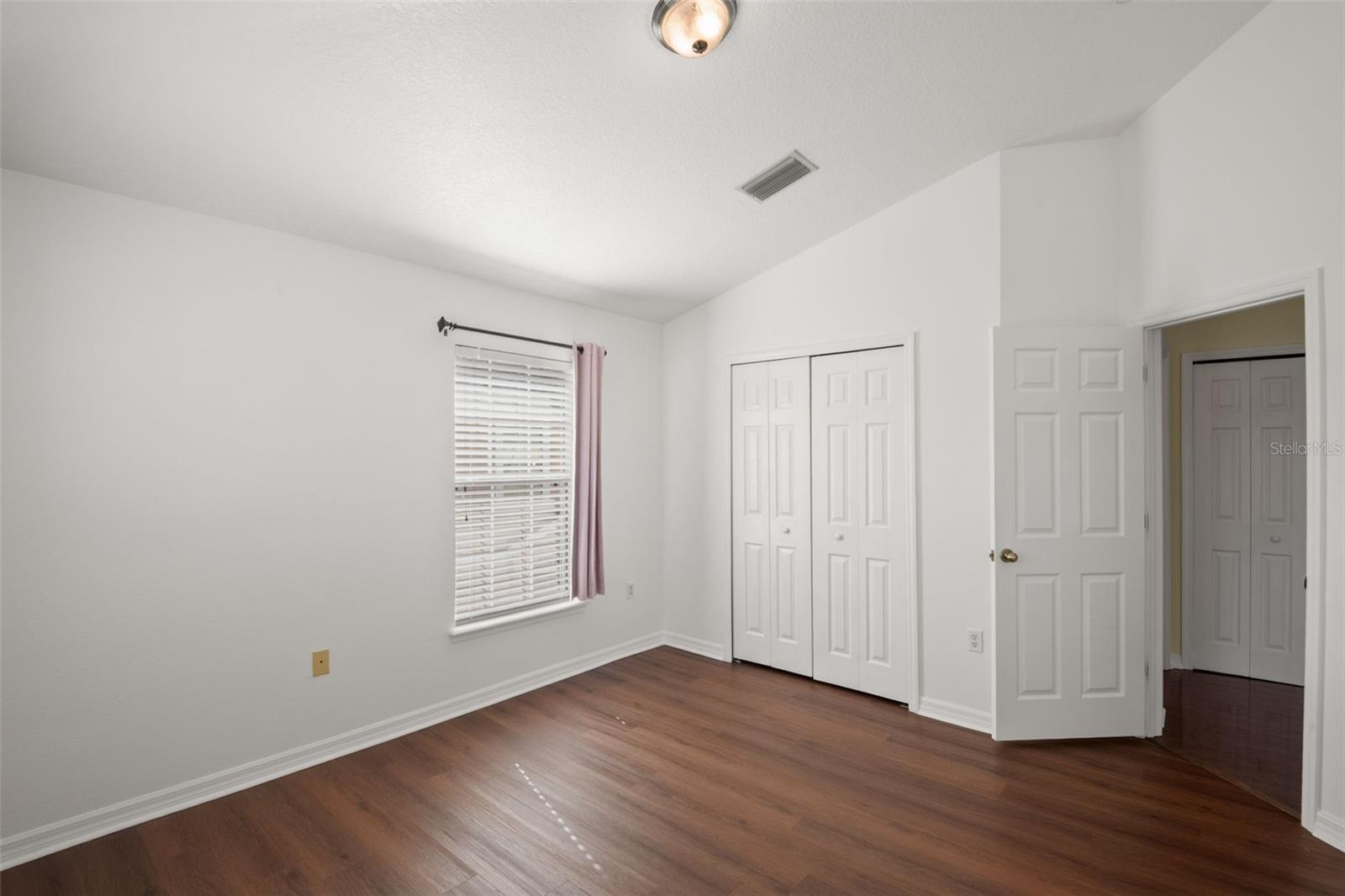 BAY BREEZE COVE - Residential