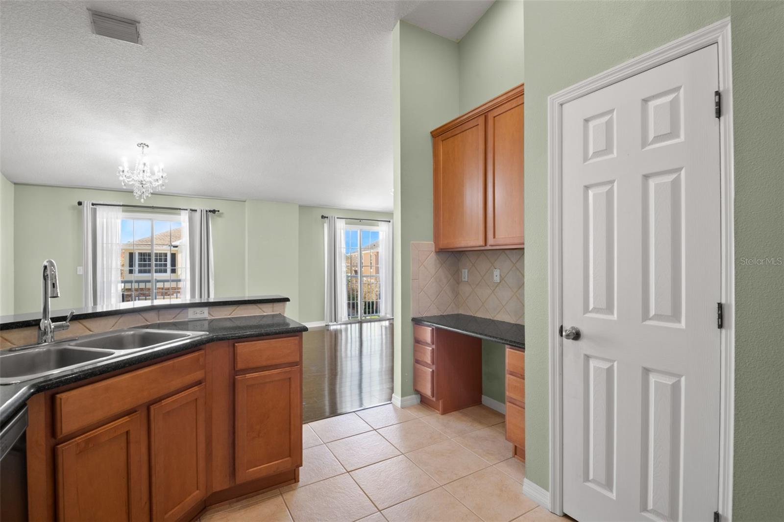 BAY BREEZE COVE - Residential