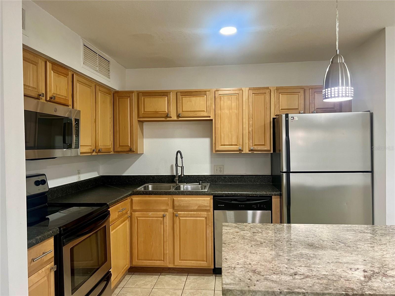 LAKEWOOD PARK A CONDO - Residential