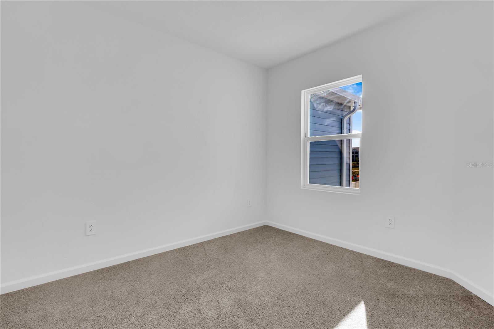 BRENTWOOD TH - Residential Lease