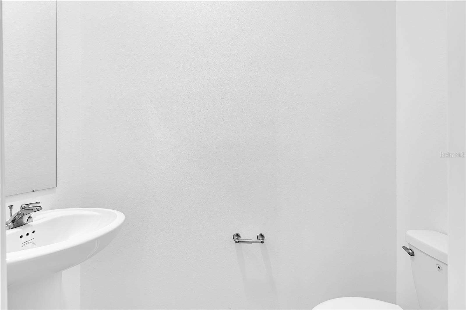 BRENTWOOD TH - Residential Lease