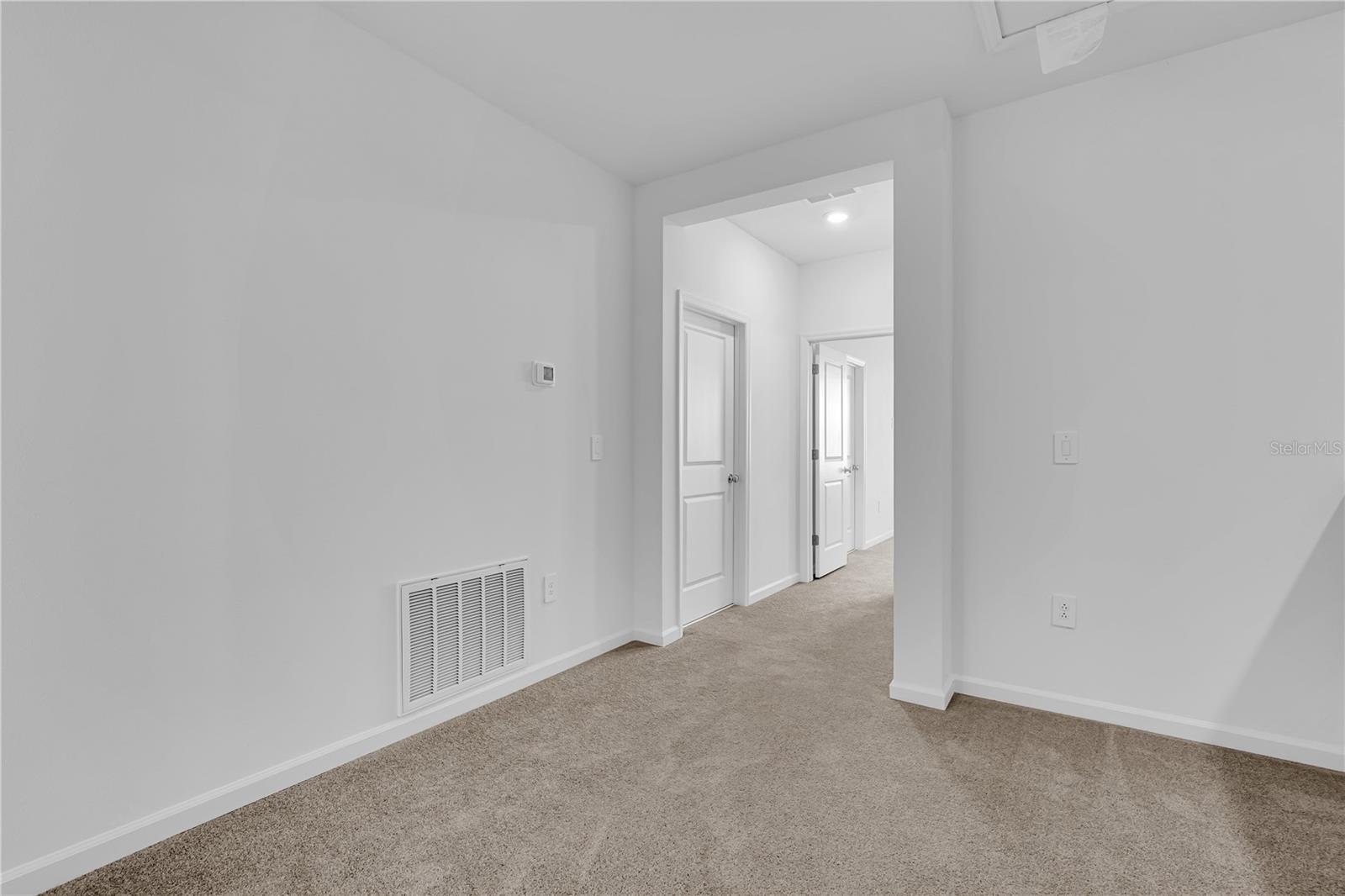 BRENTWOOD TH - Residential Lease