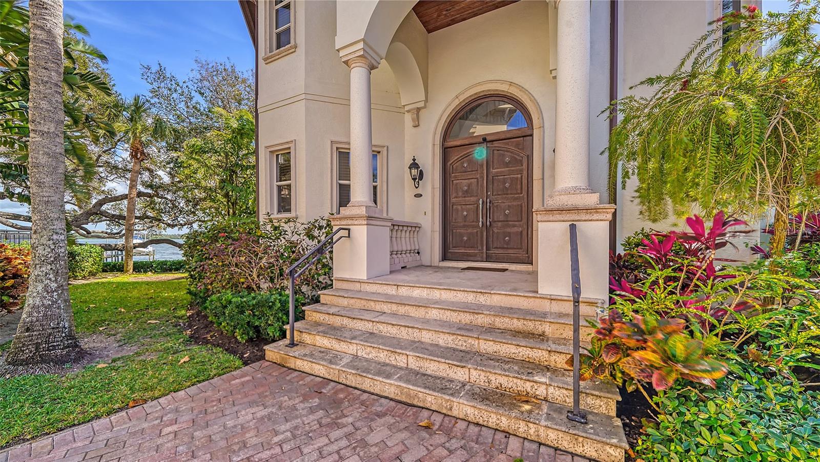 OCEAN VIEW - Residential