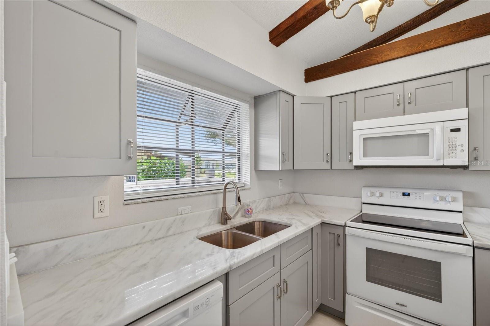 NORTH PORT CHARLOTTE COUNTRY CLUB - Residential