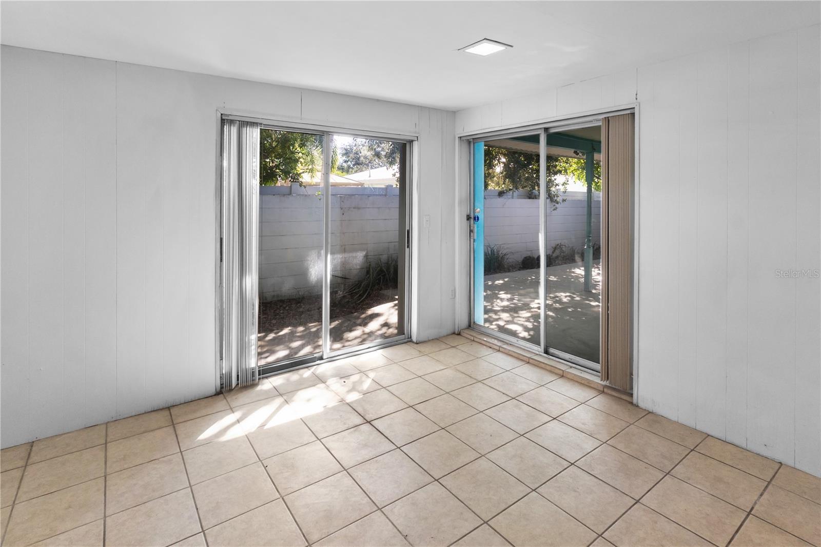 SOUTH SIDE PARK - Residential