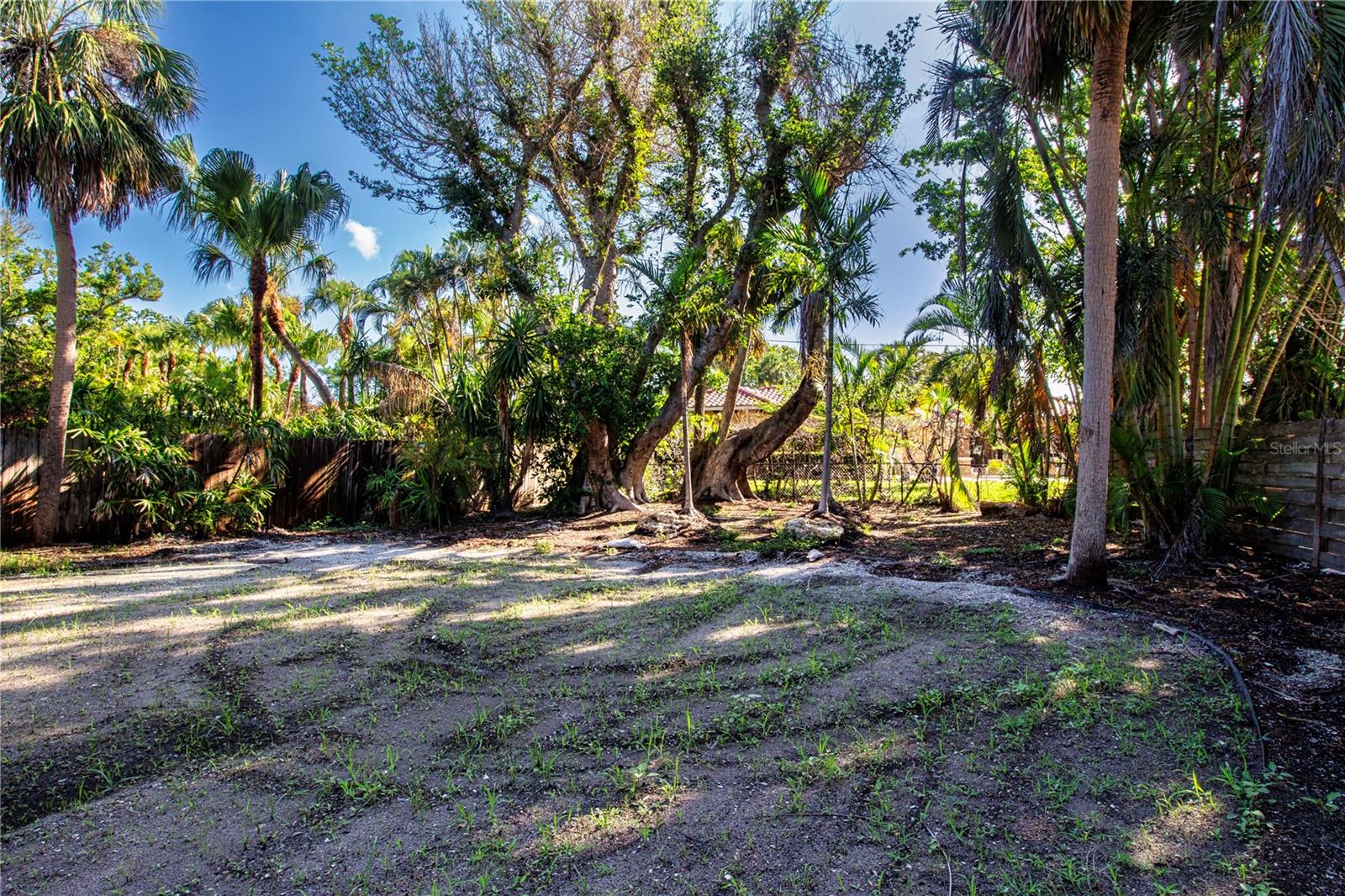 SAINT ARMANDS DIV JOHN RINGLING ESTATES - Land