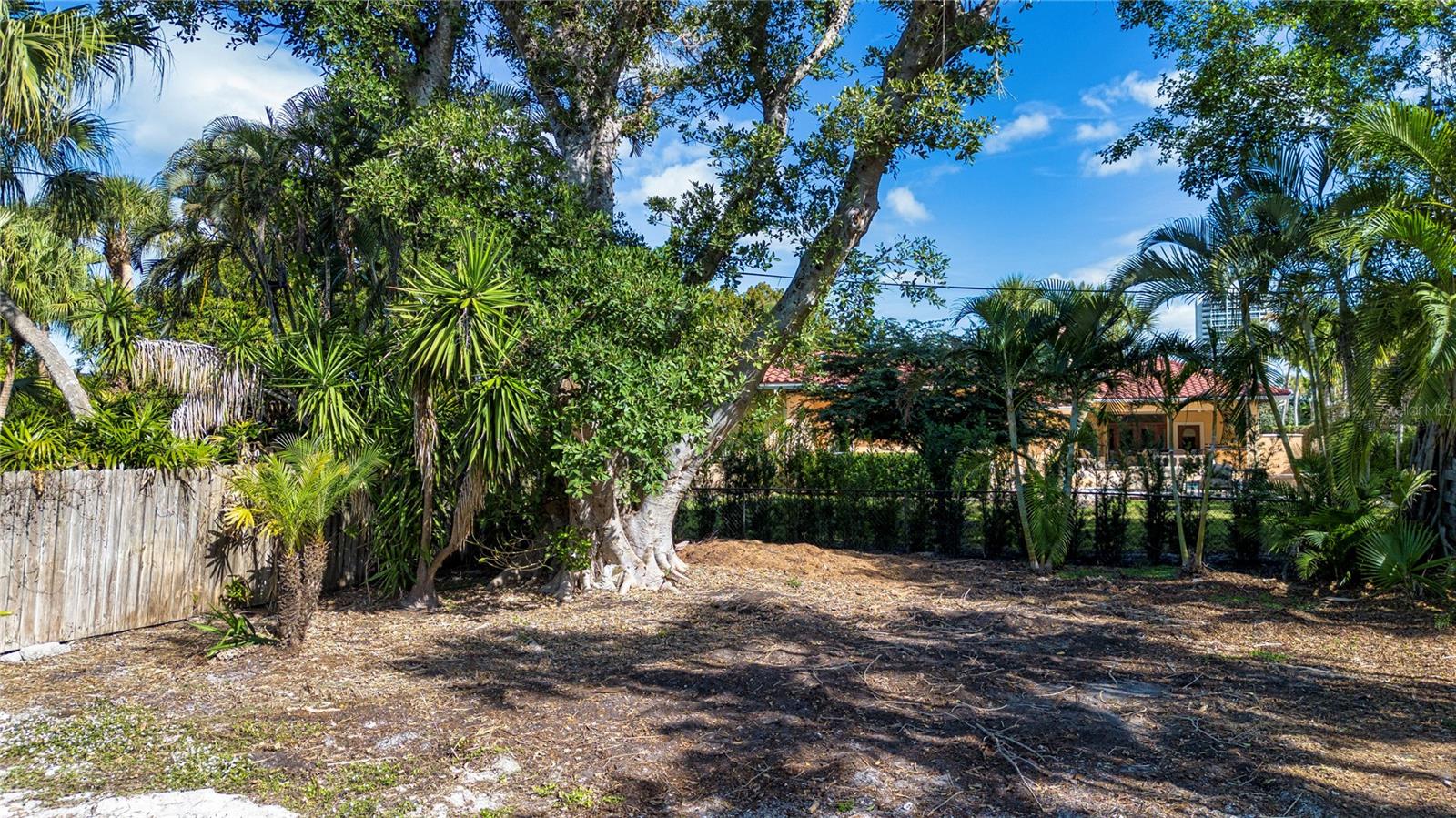 SAINT ARMANDS DIV JOHN RINGLING ESTATES - Land