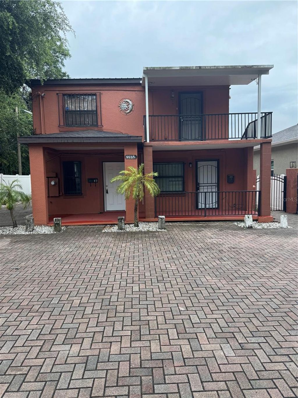 Photo of 2205 Chipco Street, Tampa, FL 33605 (MLS # TB8469987)