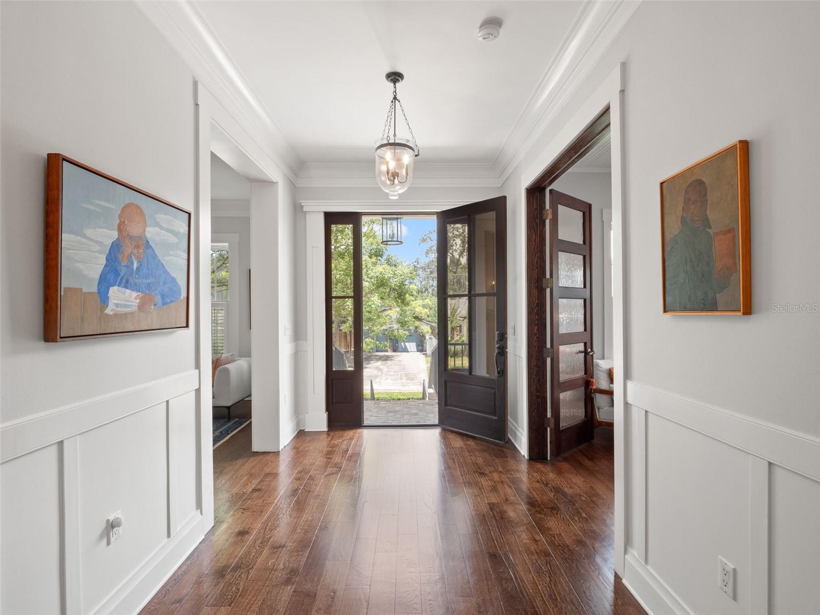 835 KENILWORTH TERRACE