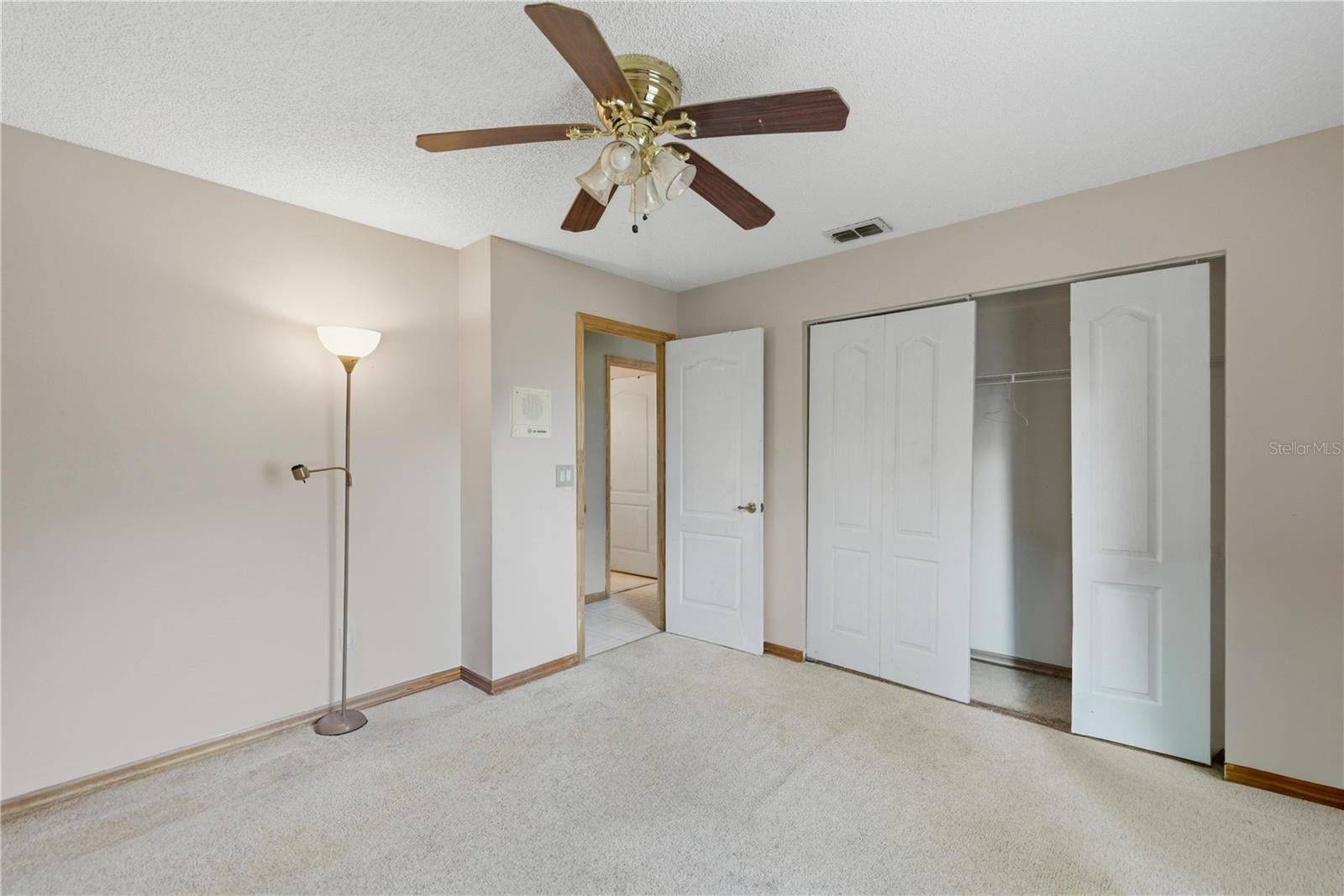 MARION OAKS UN 09 - Residential