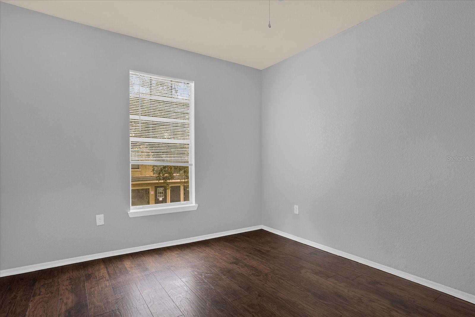 NOTTING HILL A CONDO - Residential