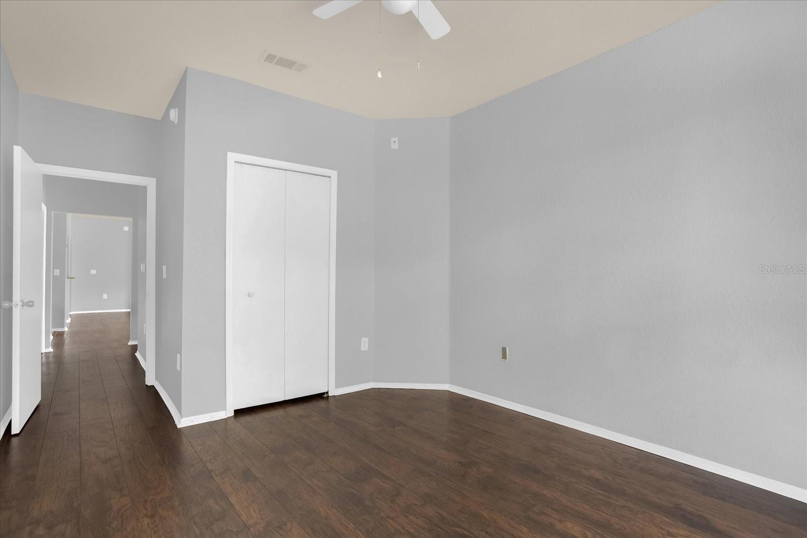 NOTTING HILL A CONDO - Residential