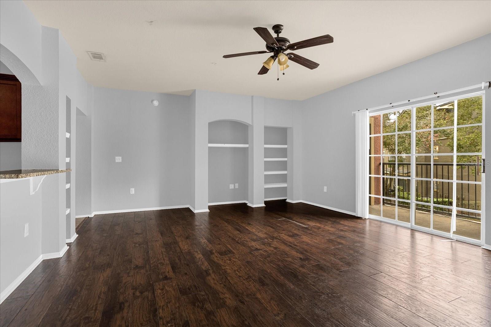 NOTTING HILL A CONDO - Residential