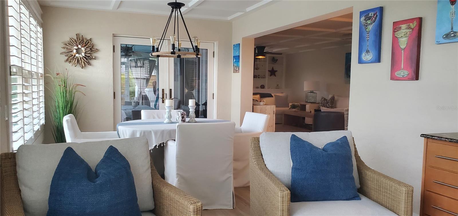 VENEZIA UNIT 05 - Residential Lease