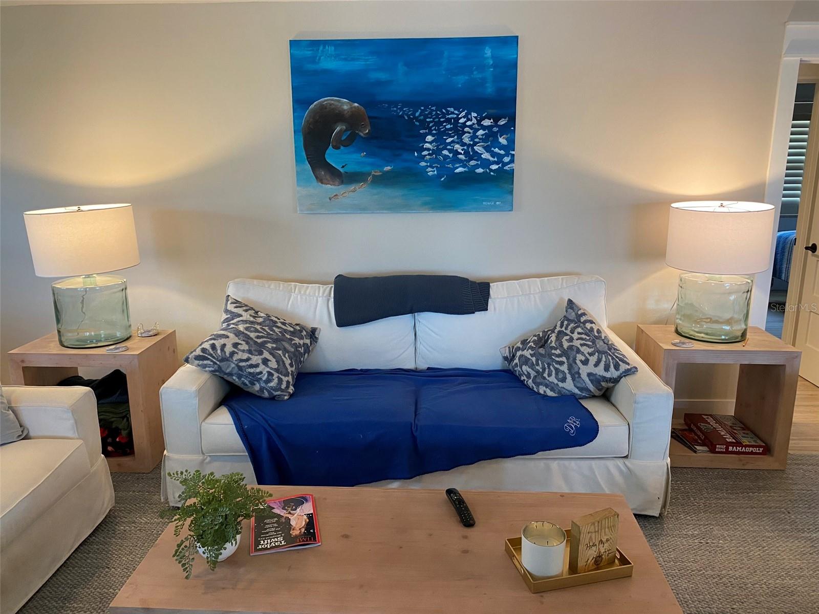 VENEZIA UNIT 05 - Residential Lease