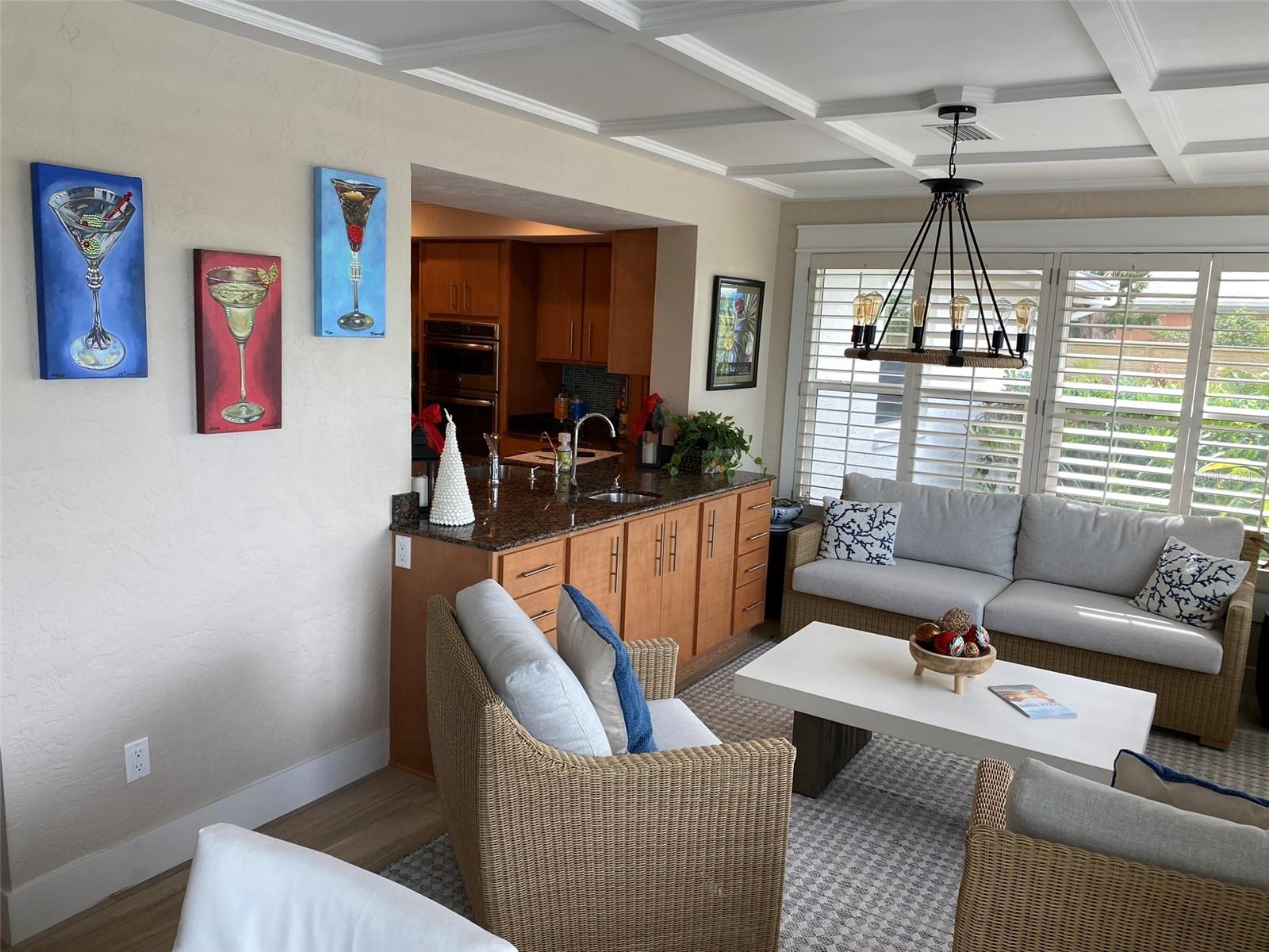 VENEZIA UNIT 05 - Residential Lease