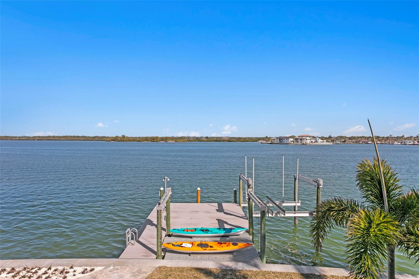 REDINGTON BEACH HOMES 7TH ADD - Residential