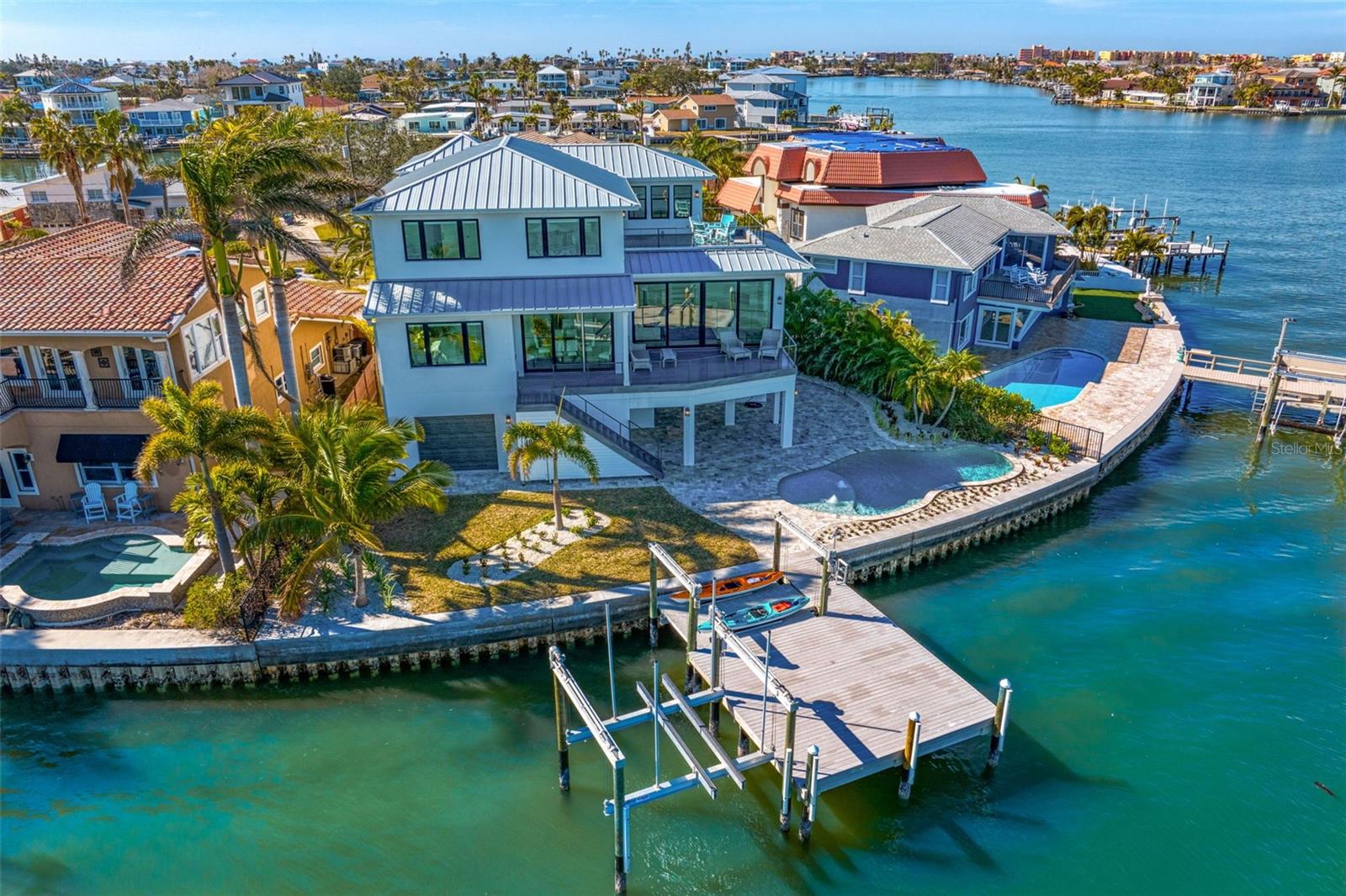 REDINGTON BEACH HOMES 7TH ADD - Residential