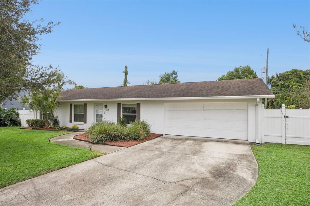 Photo of 4628 S Shore Road, Orlando, FL 32839 (MLS # O6446308)