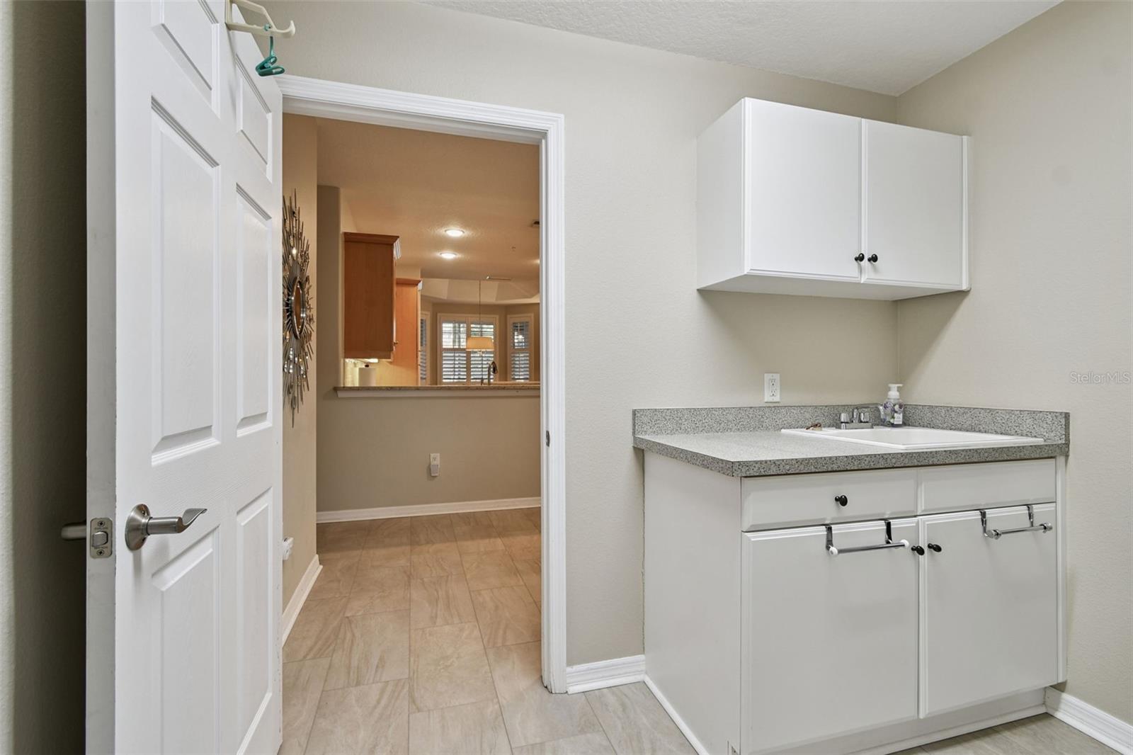 PALMER SQUARE WEST - Residential