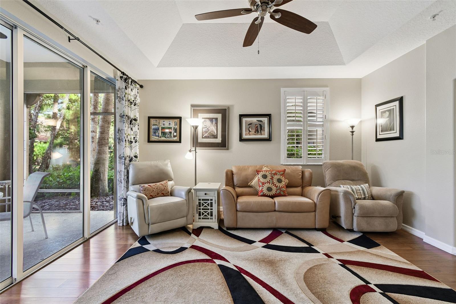 PALMER SQUARE WEST - Residential