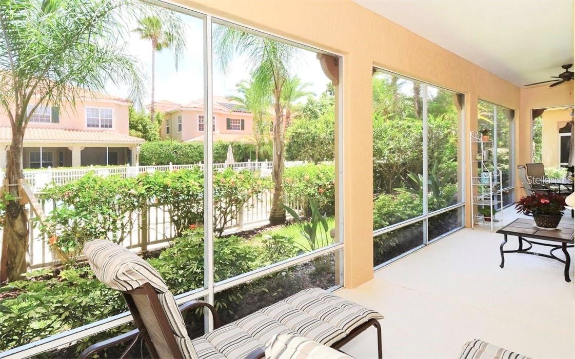 PALMER SQUARE WEST - Residential