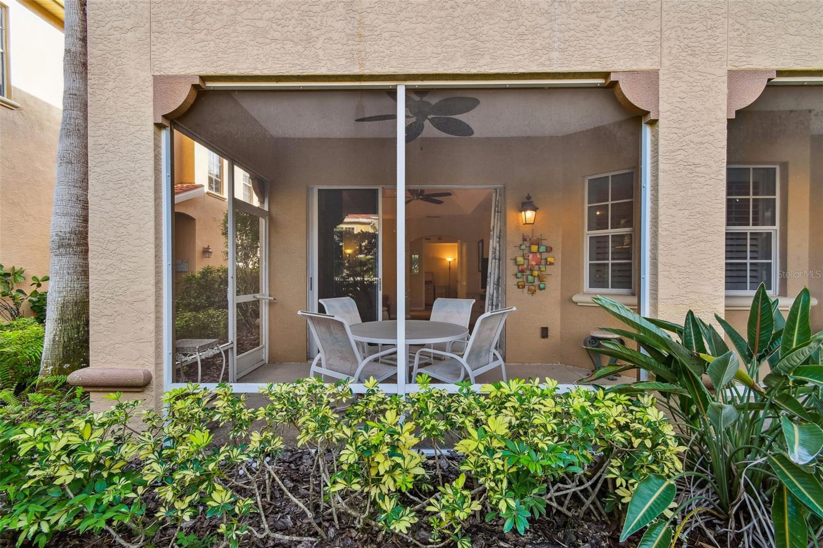 PALMER SQUARE WEST - Residential