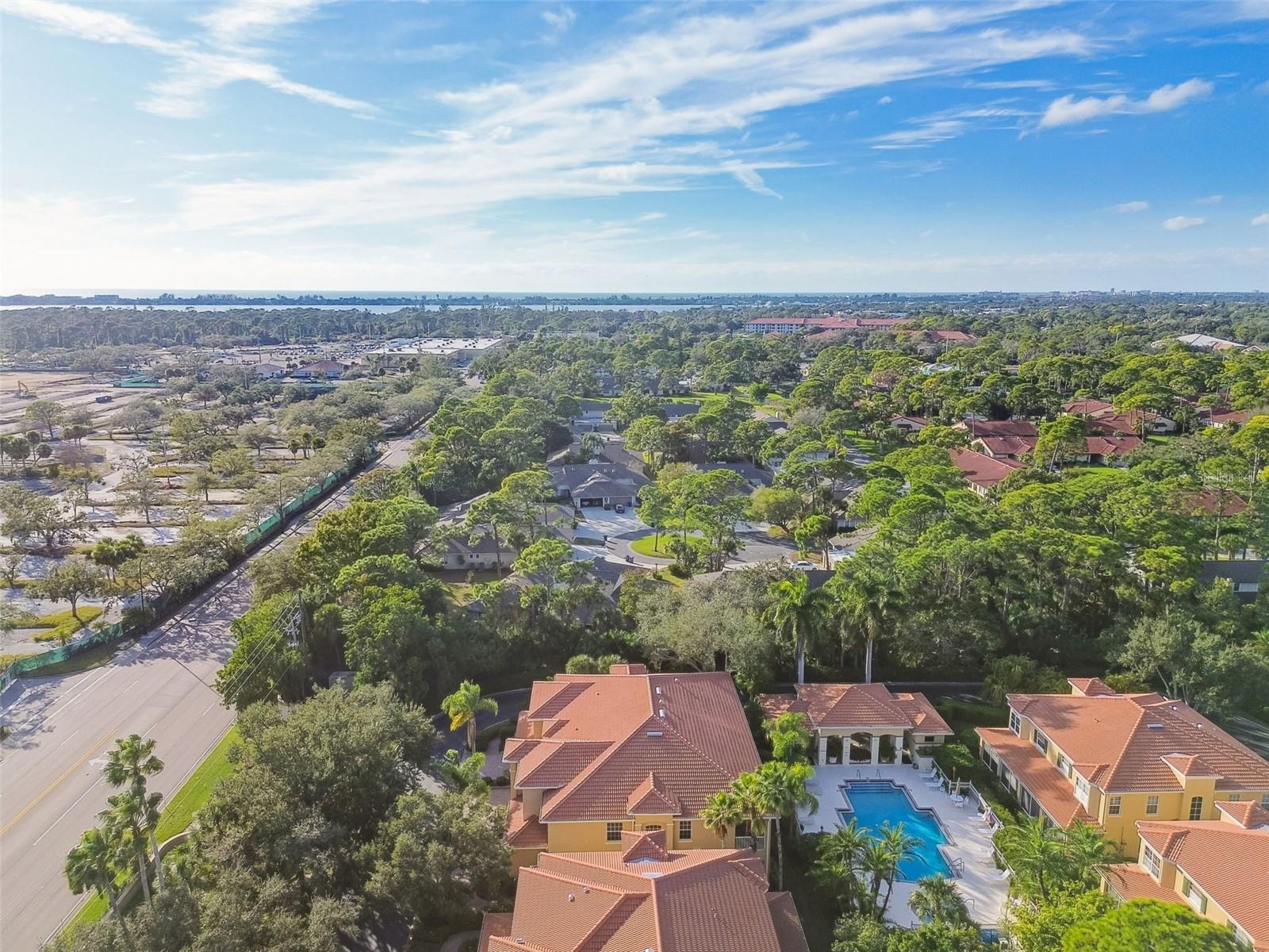 PALMER SQUARE WEST - Residential