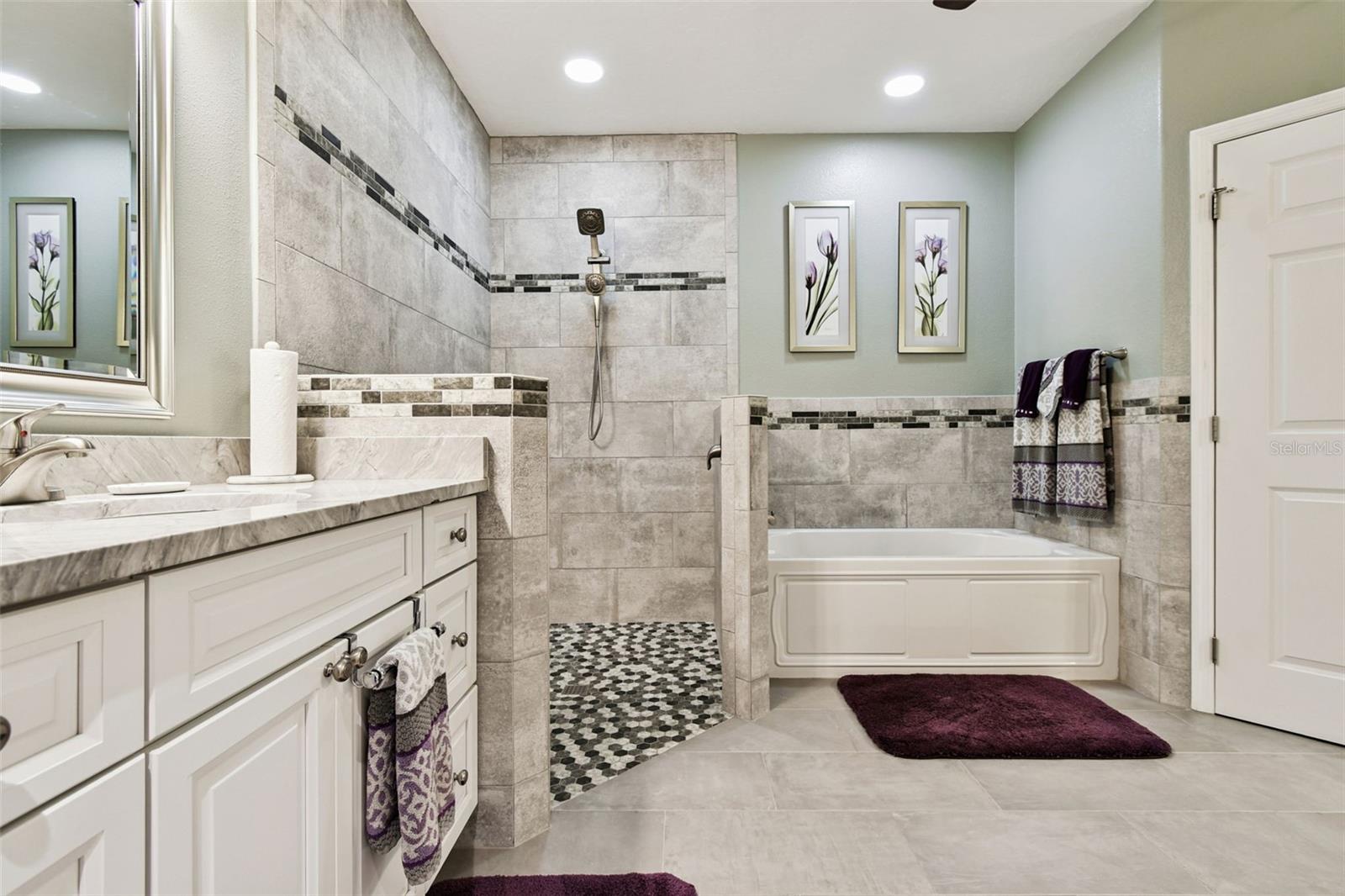 PALMER SQUARE WEST - Residential