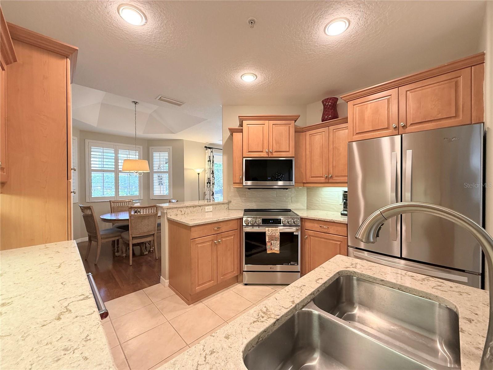 PALMER SQUARE WEST - Residential