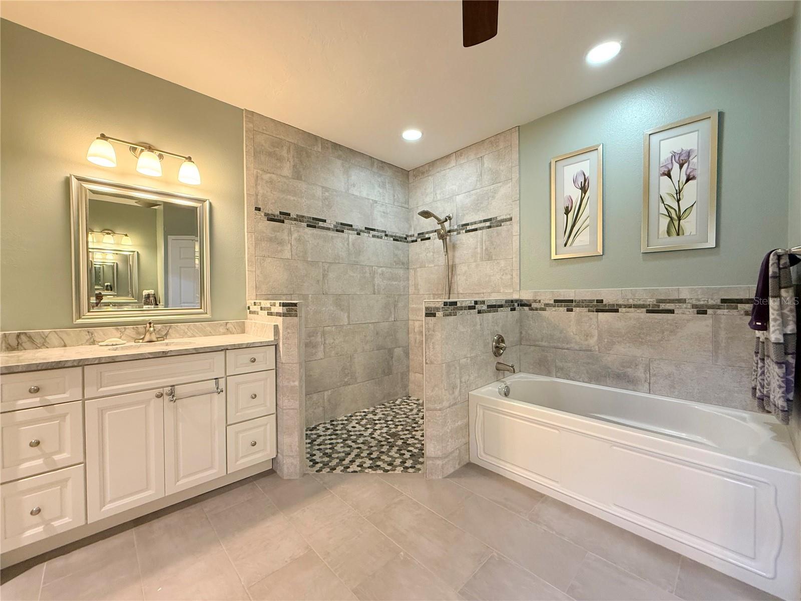 PALMER SQUARE WEST - Residential