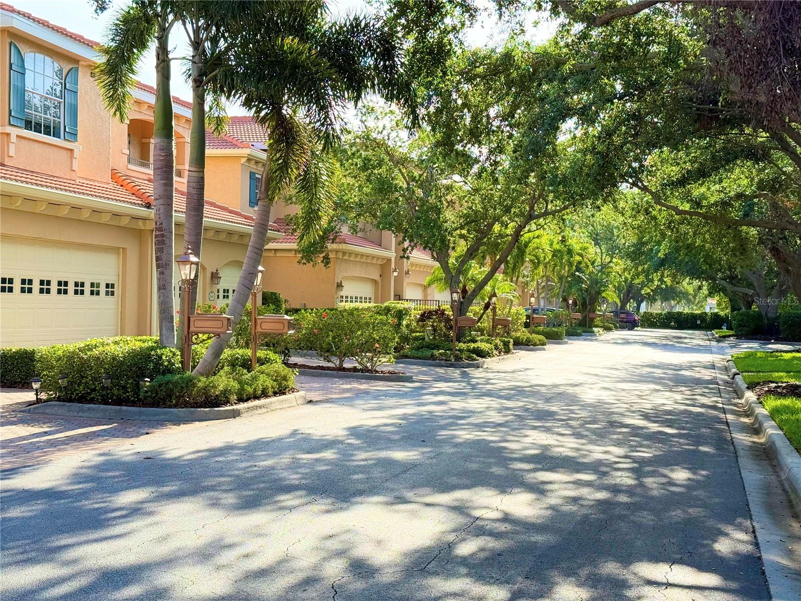 3655 SQUARE WEST LANE 9