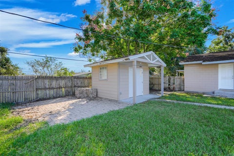 Tiny photo for 990 Linden Street, Clermont, FL 34711 (MLS # G5119465)