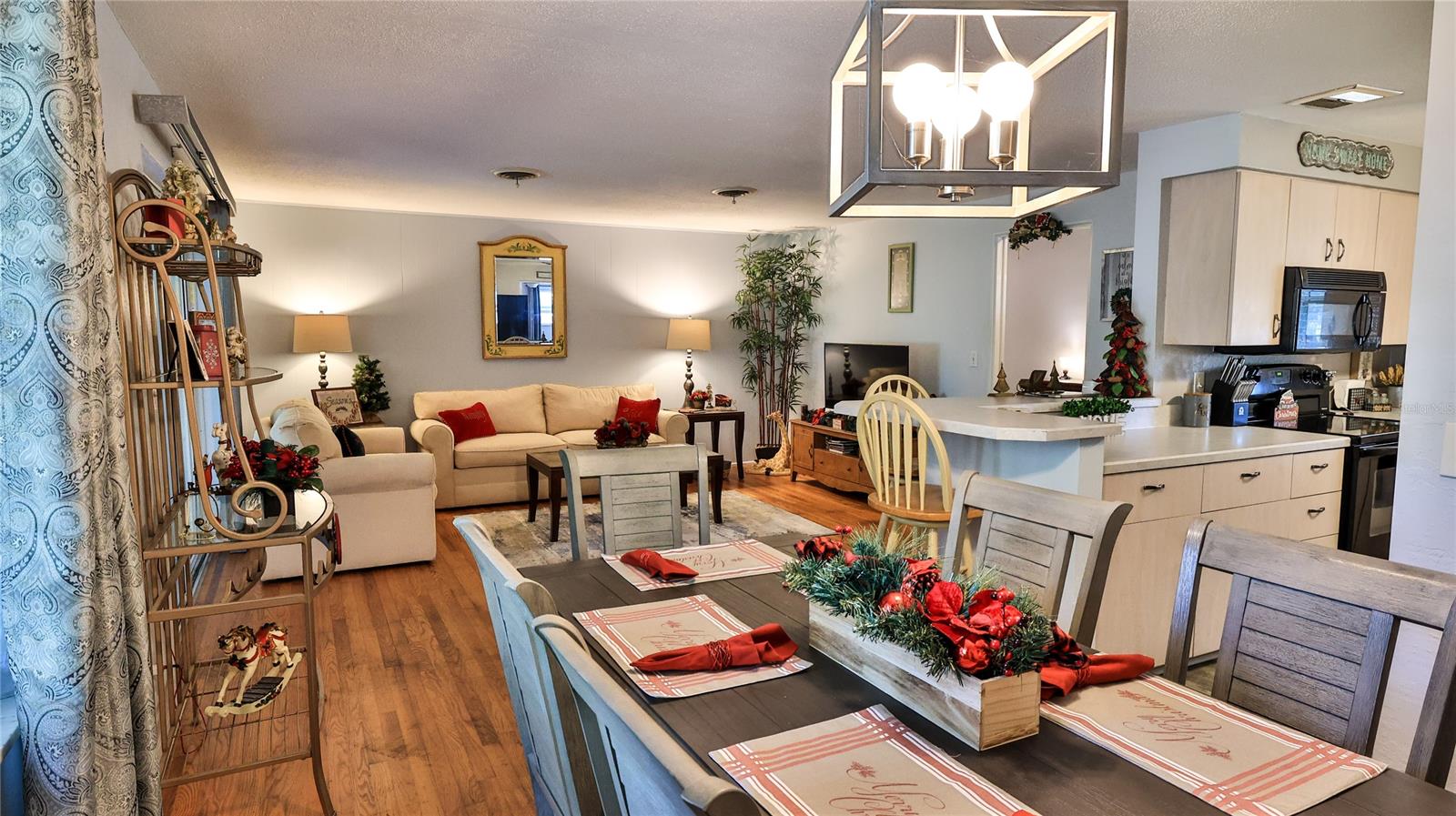 OLIVER ESTATES - Residential