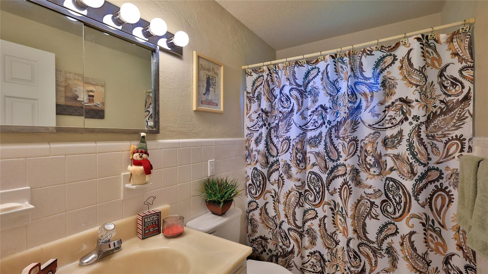 OLIVER ESTATES - Residential