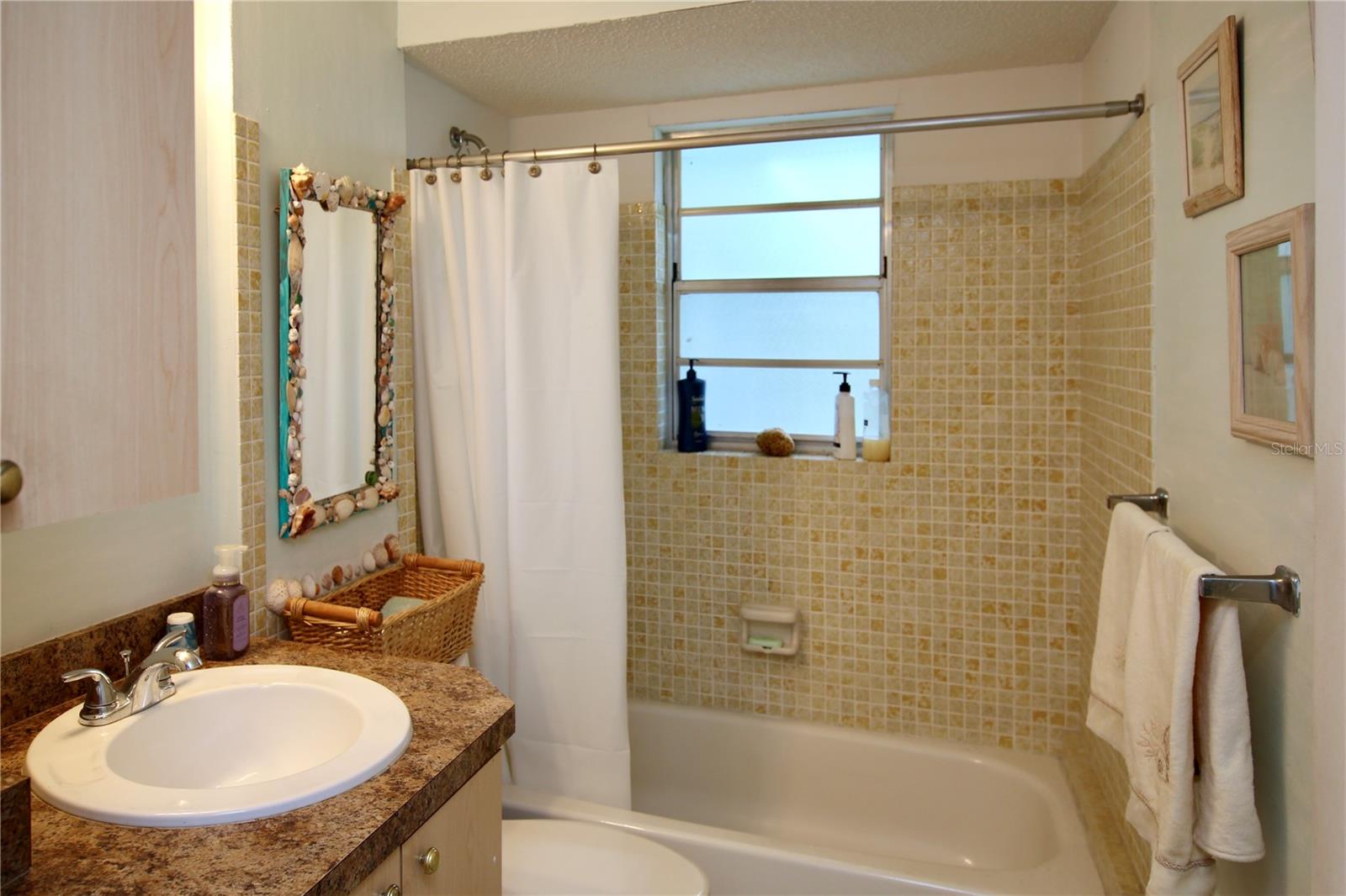 LENGTHY LEGAL - Residential