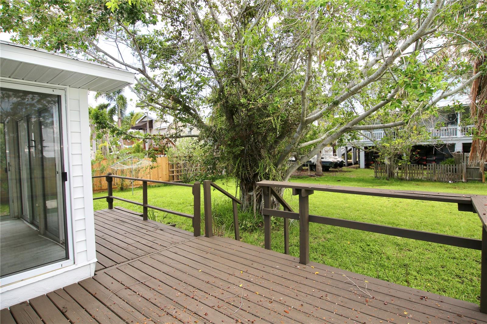 LENGTHY LEGAL - Residential