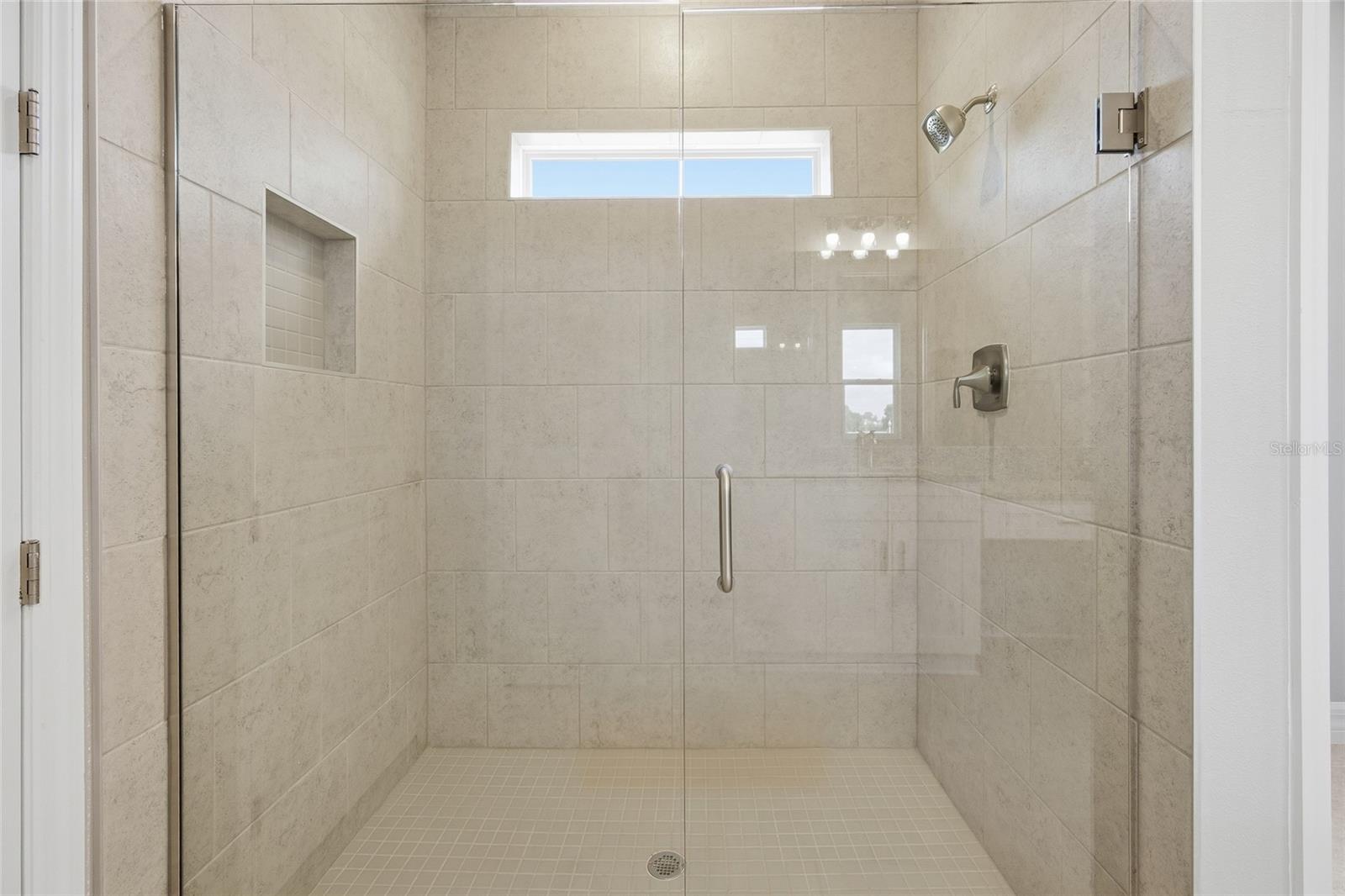 CLEARVIEW ESTATES SECOND ADD - Residential